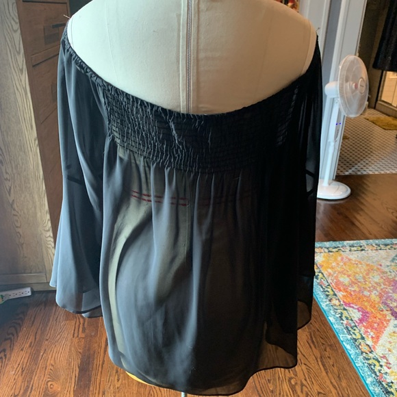 Black off the shoulder tunic - Picture 2 of 4